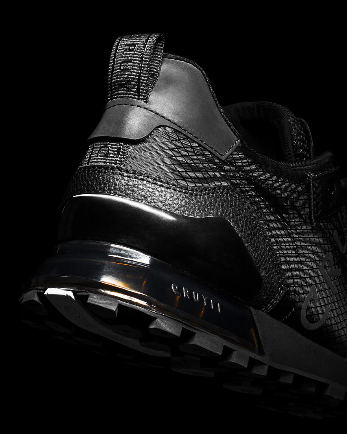 Superbia, Black, hi-res