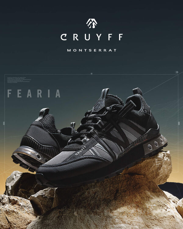 Fearia Hex-Tech // Montserrat