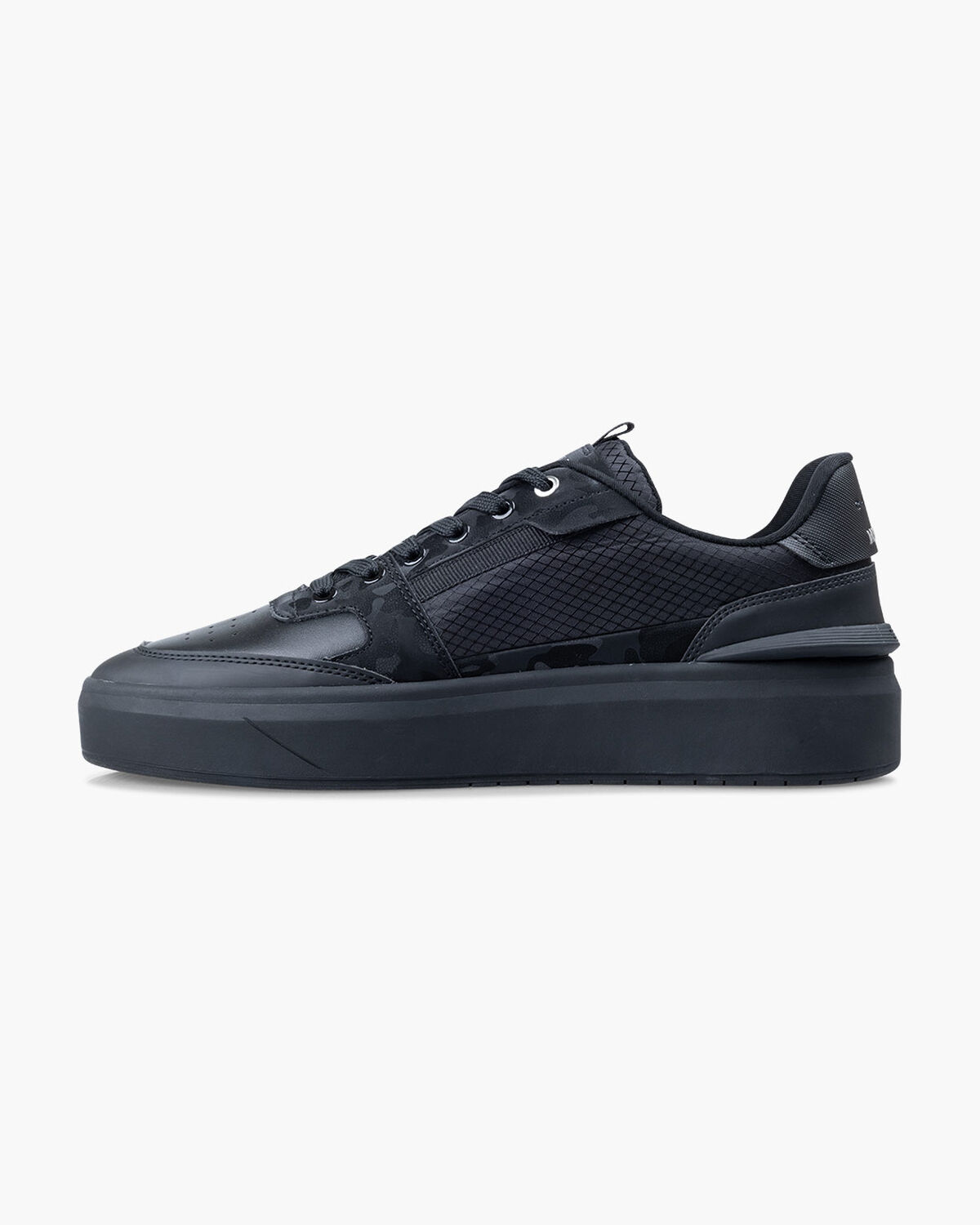 Endorsed Tennis, Black, hi-res