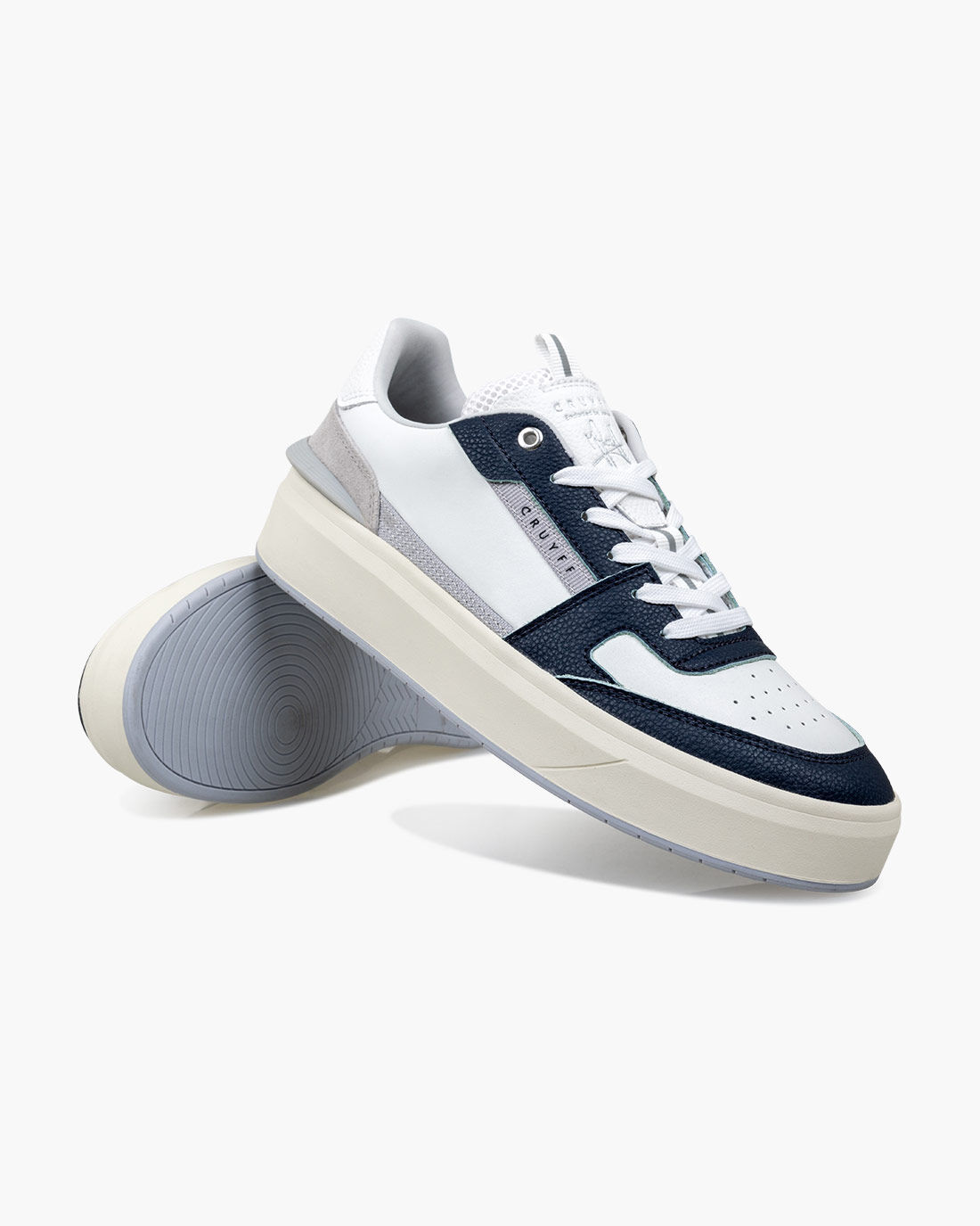 Cruyff trainers blue top