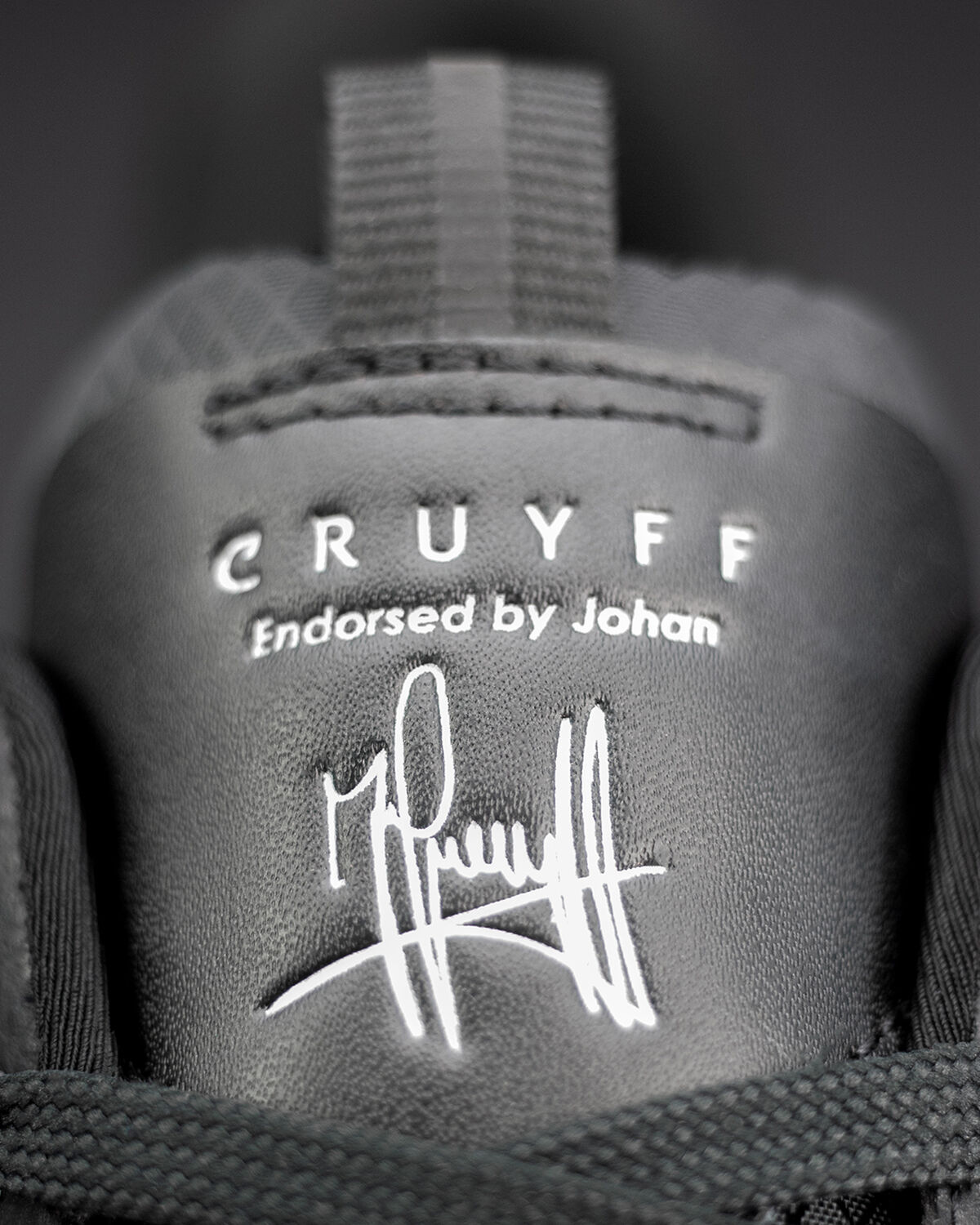 Endorsed Tennis, Black/Black, hi-res