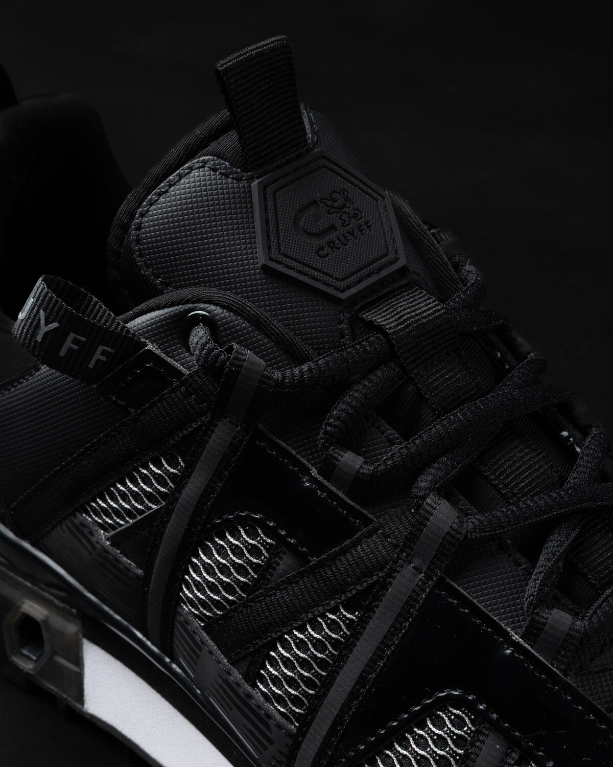 Fearia Futura, Black/Black, hi-res