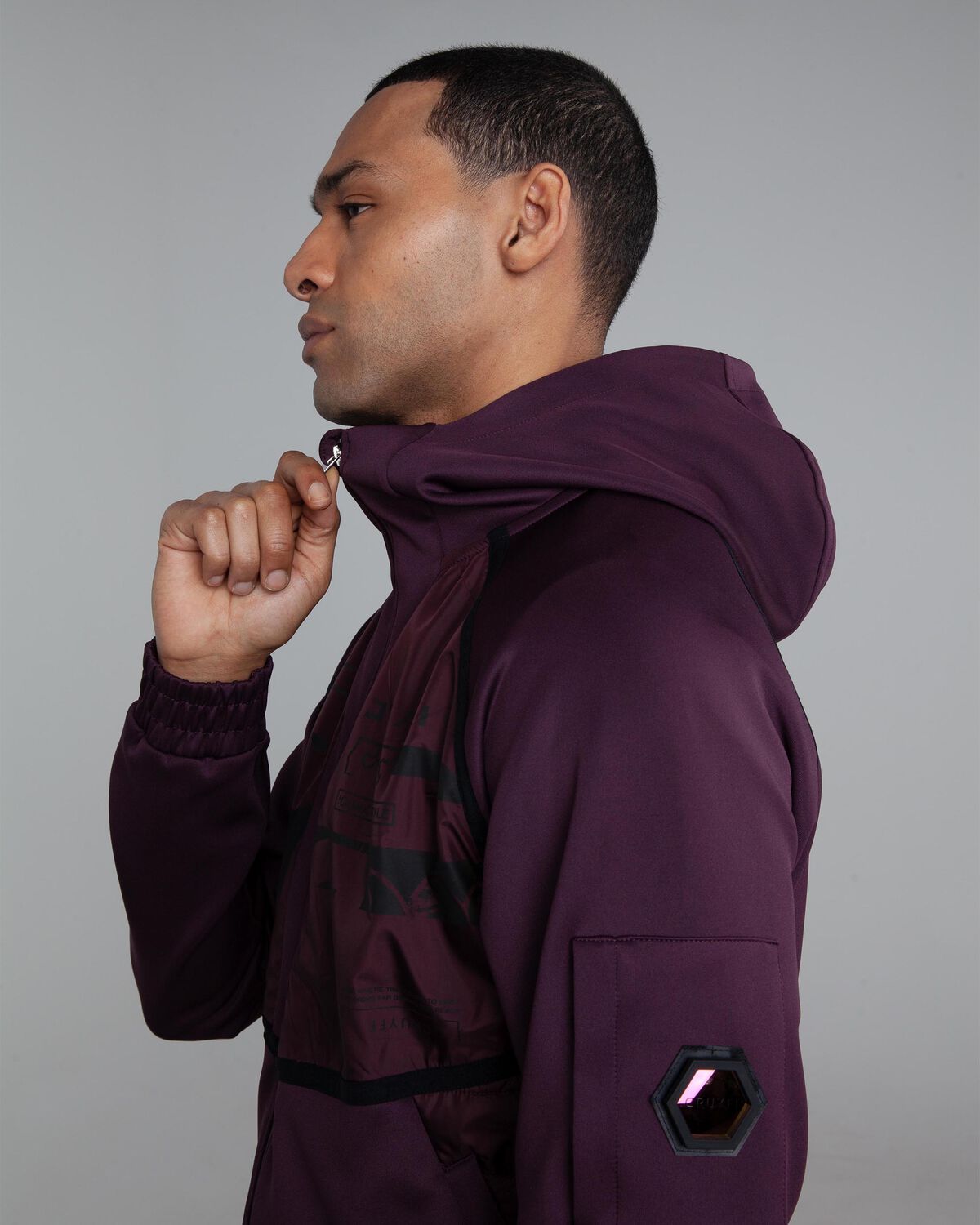 Moniro Track Top, Wine, hi-res