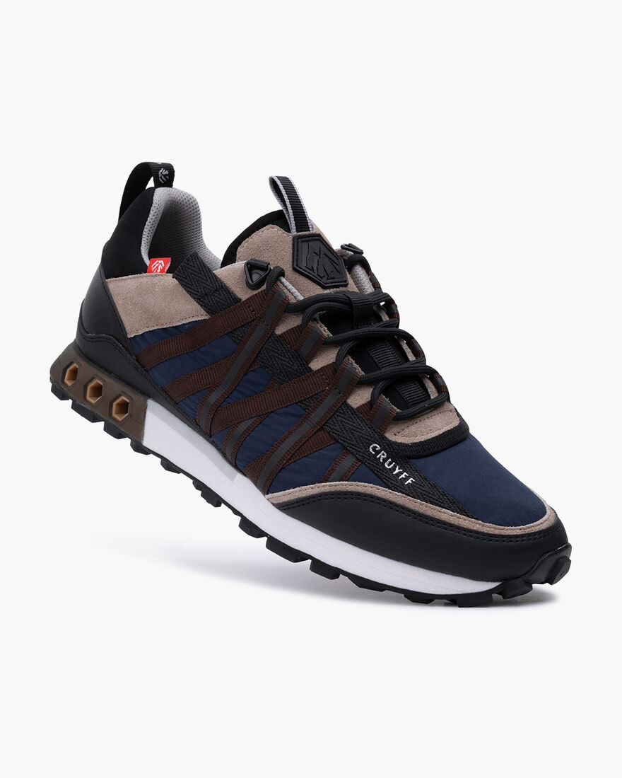 Fearia Hex \\ Montserrat, Brown/Blue, hi-res