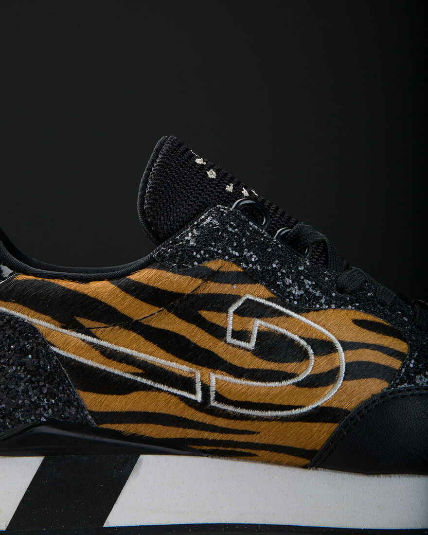 Parkrunner - Black/ Zebra - Pony Hair/ Soft Grain, Black/Miscellaneous, hi-res