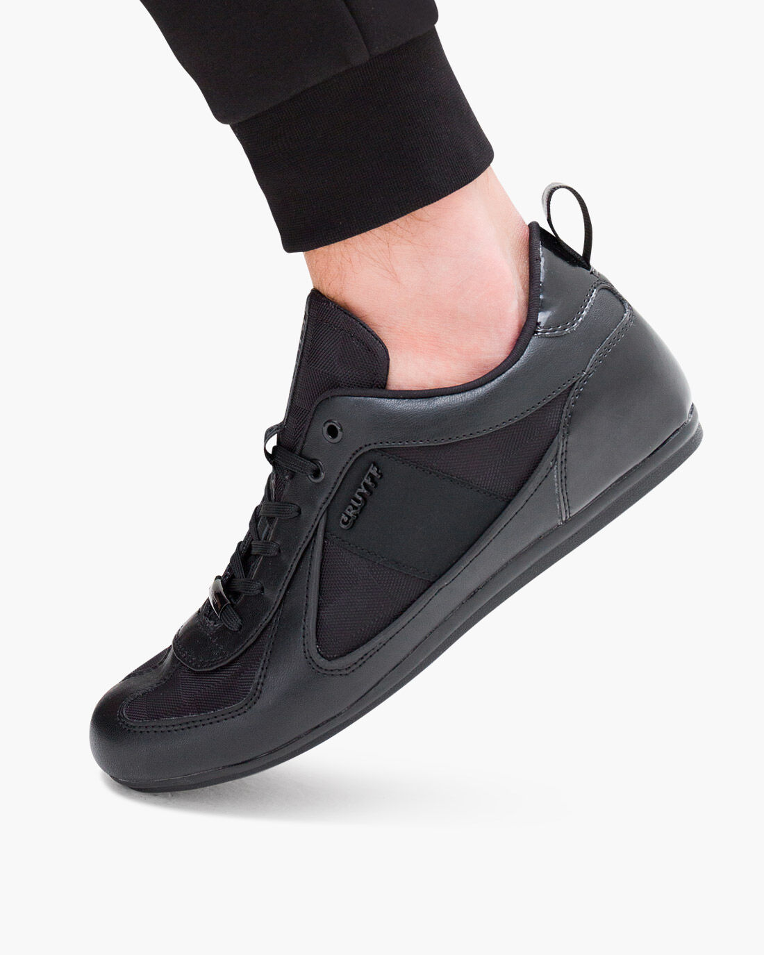 Cruyff nite crawler trainers clearance
