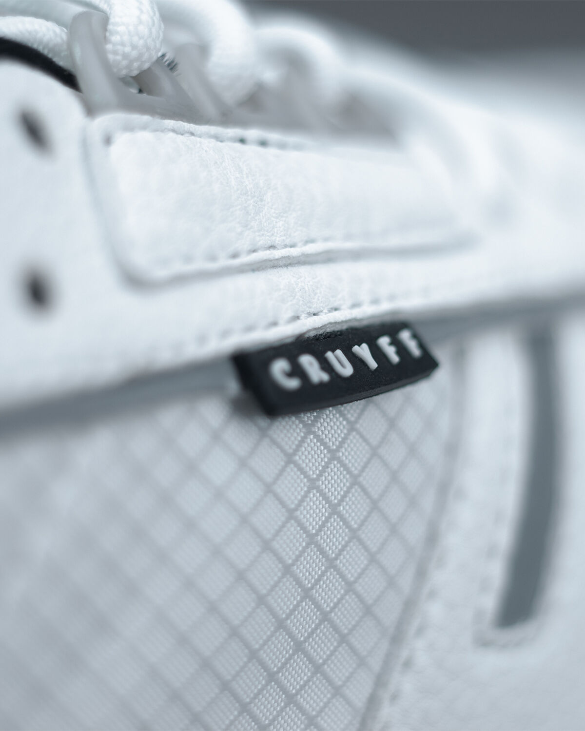 Ambruzzia, White, hi-res