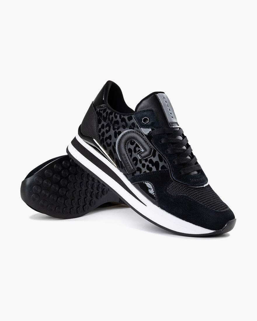 Parkrunner Lux, Black, hi-res