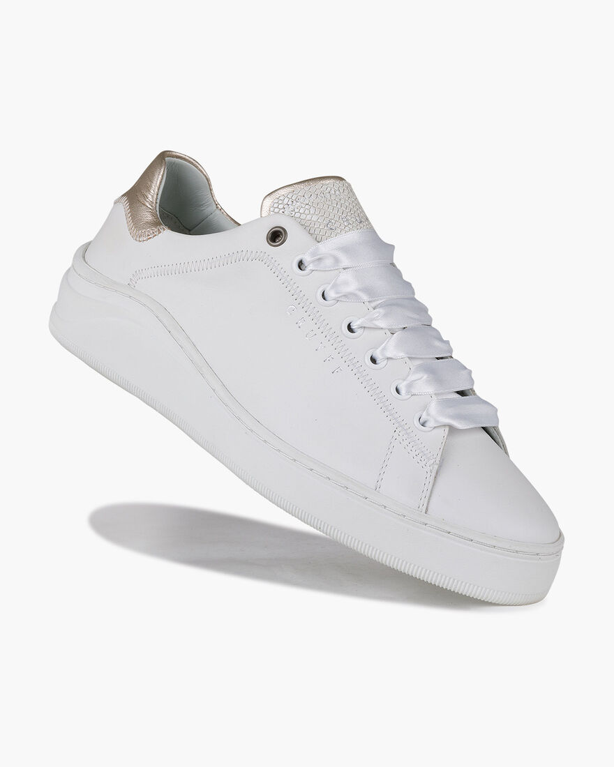 Nuela, White, hi-res