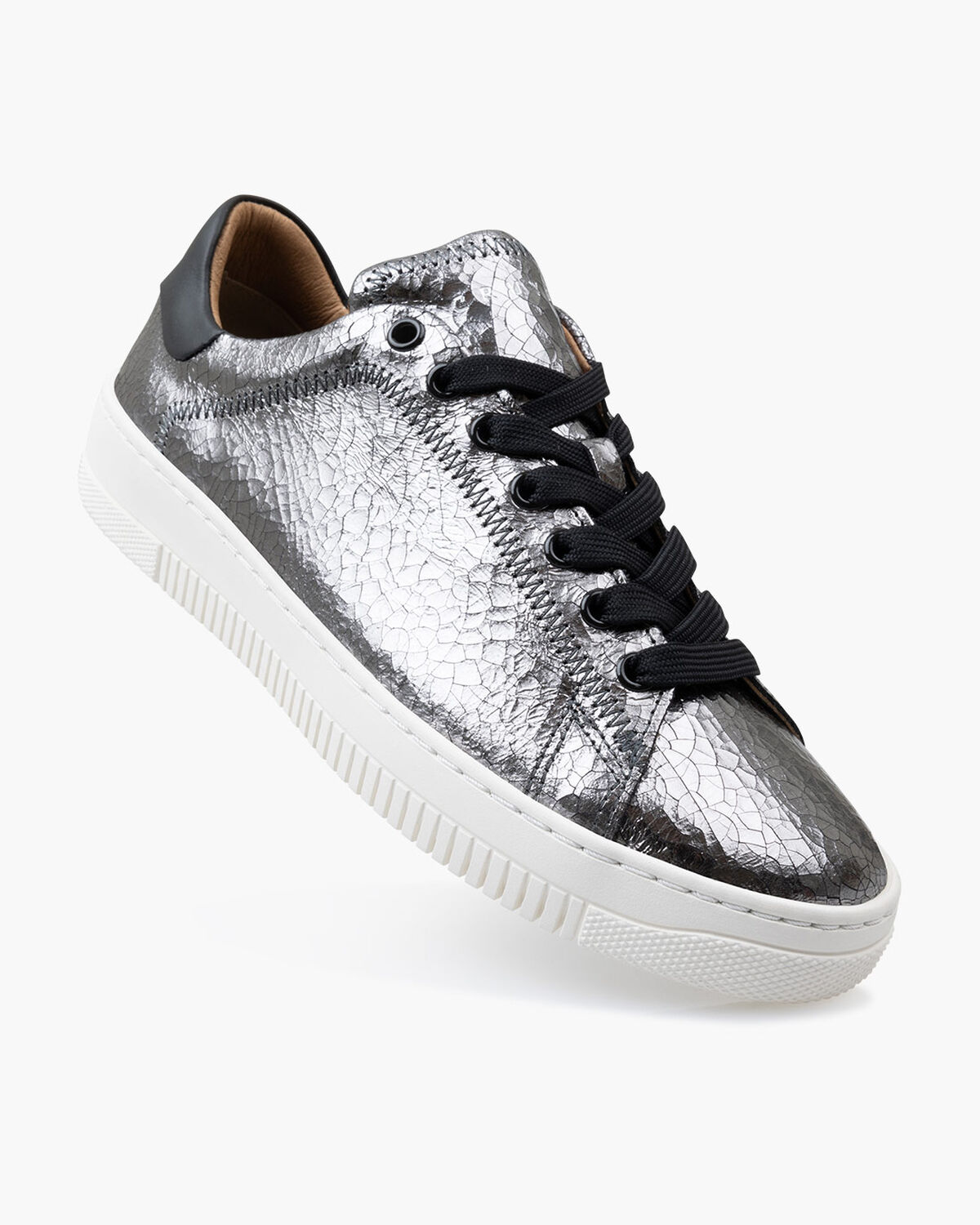 Joan, Silver, hi-res