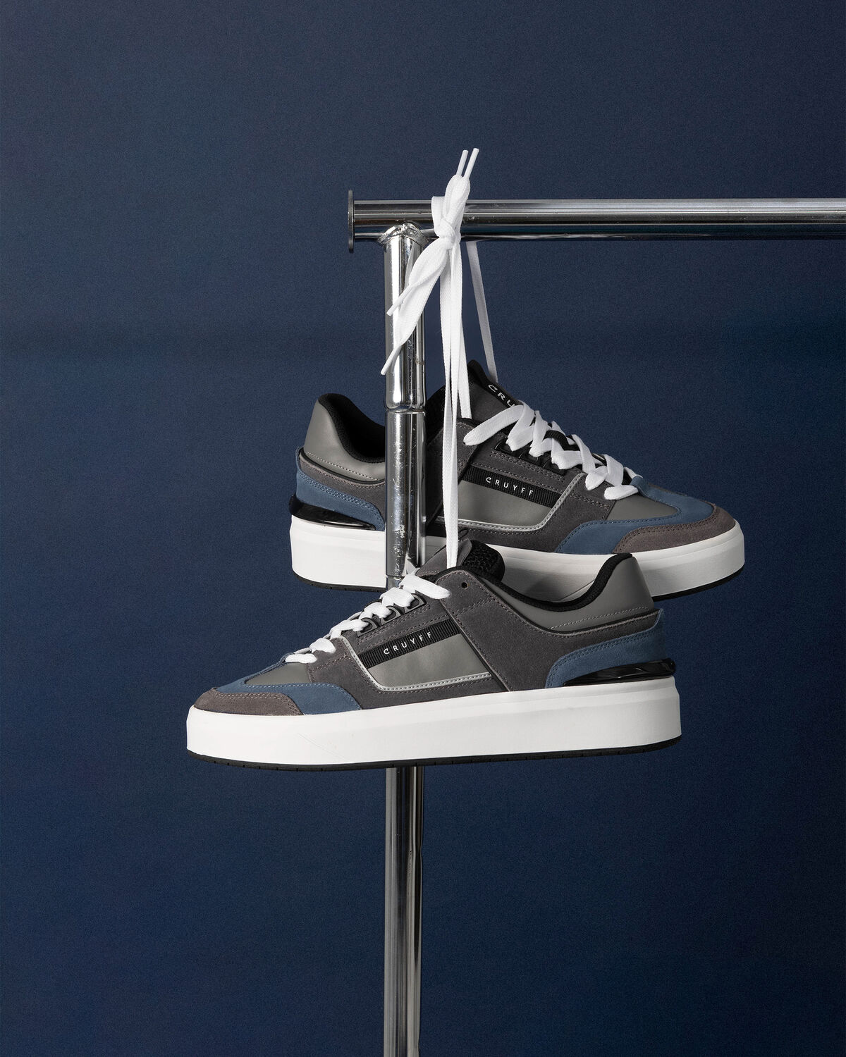 Kickturn, Grey/Miscellaneous, hi-res