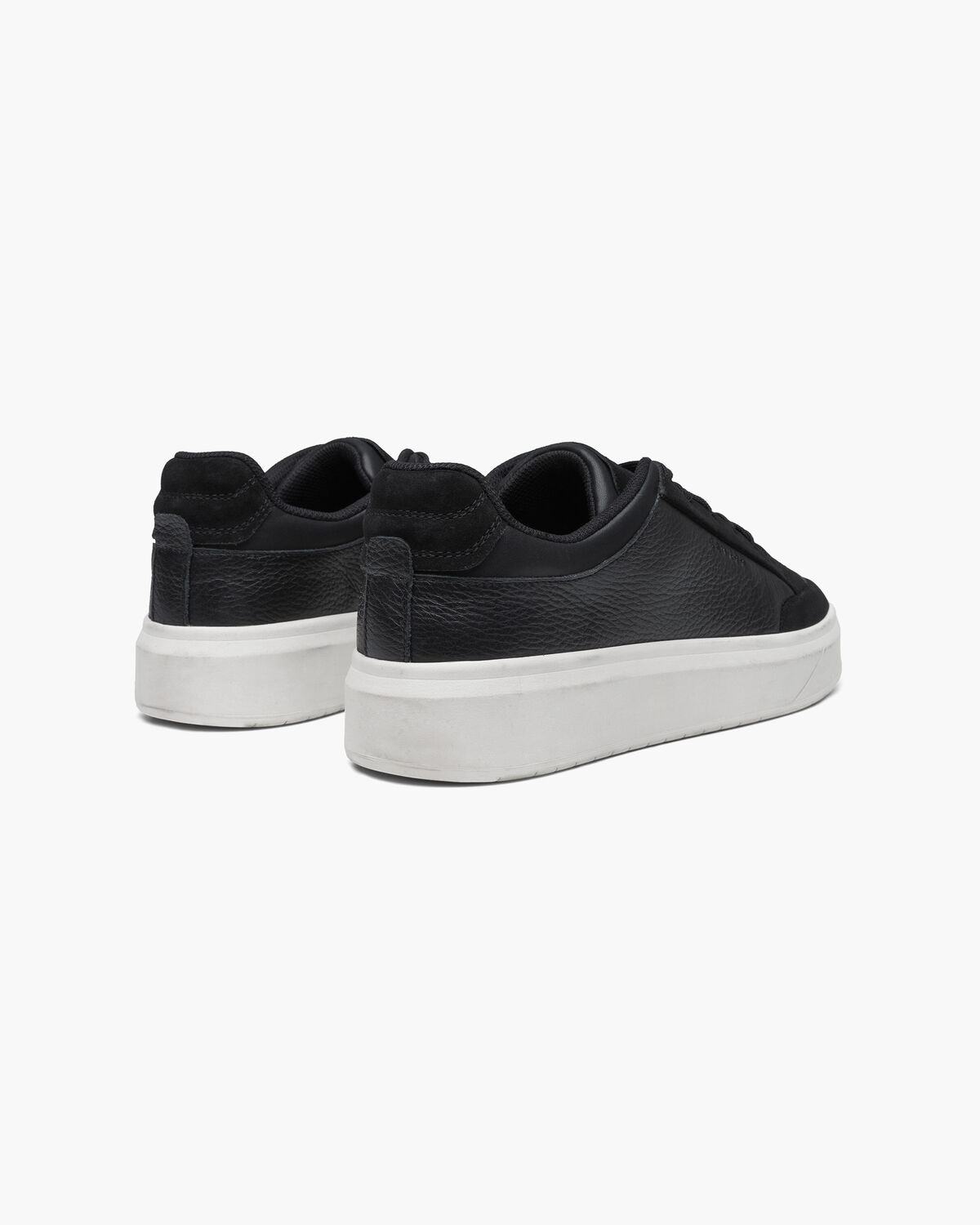 Derby Classic, Black, hi-res