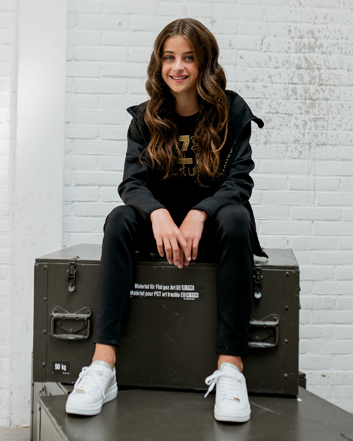 Cross Suit, Gold, hi-res