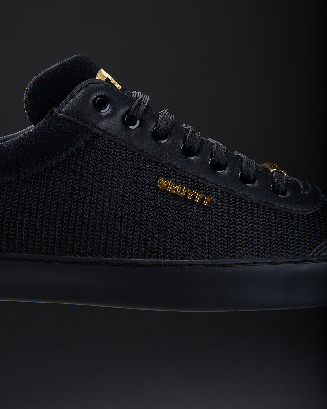 Cruyff trainers black and gold new arrivals