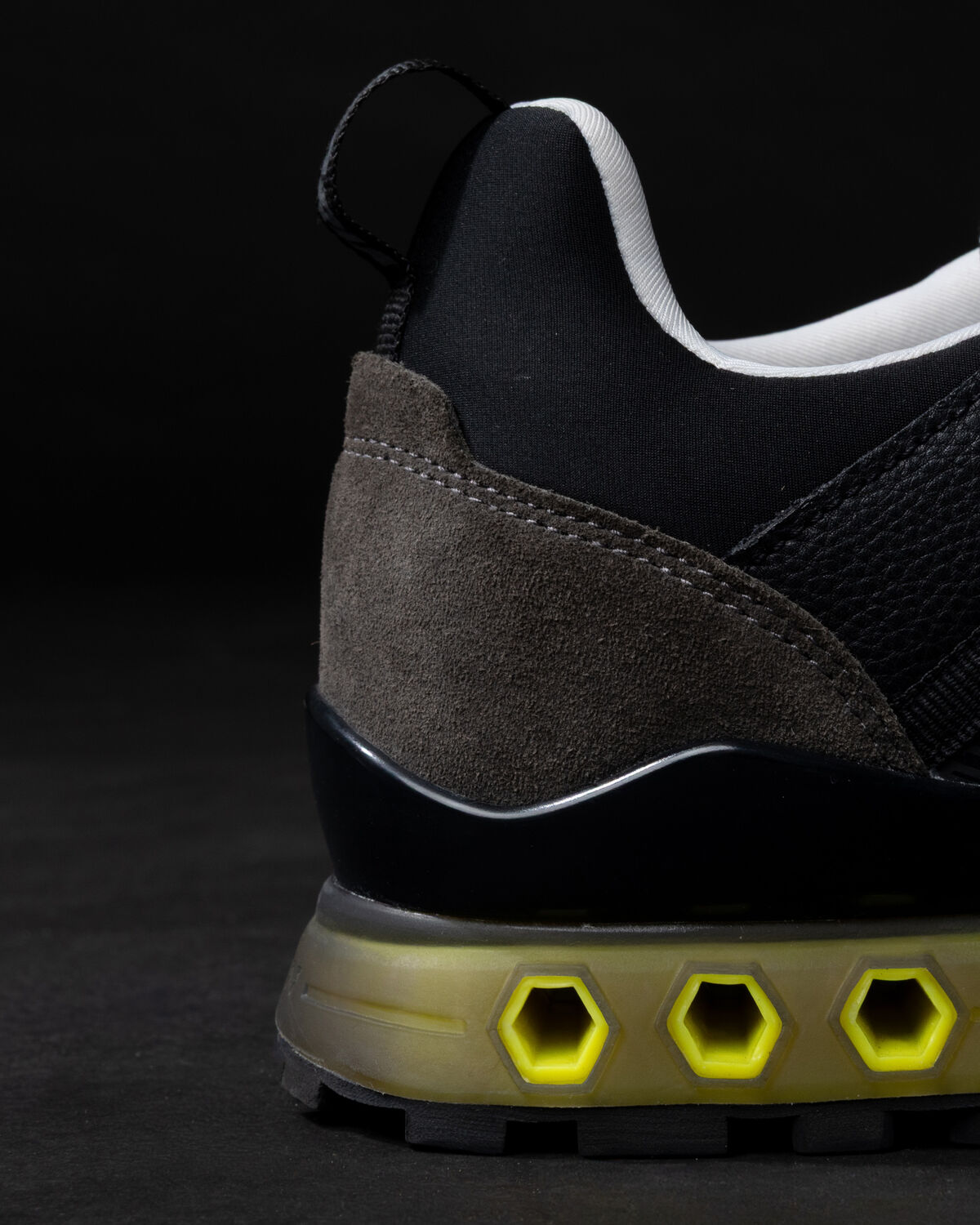 Fearia Futura, Amber Yellow/Black, hi-res