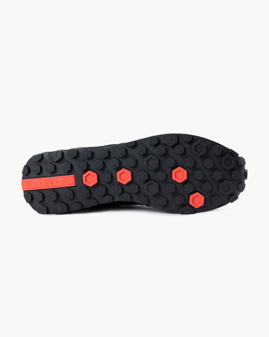 Fearia Hex \\ Montserrat, Black/Grey, hi-res
