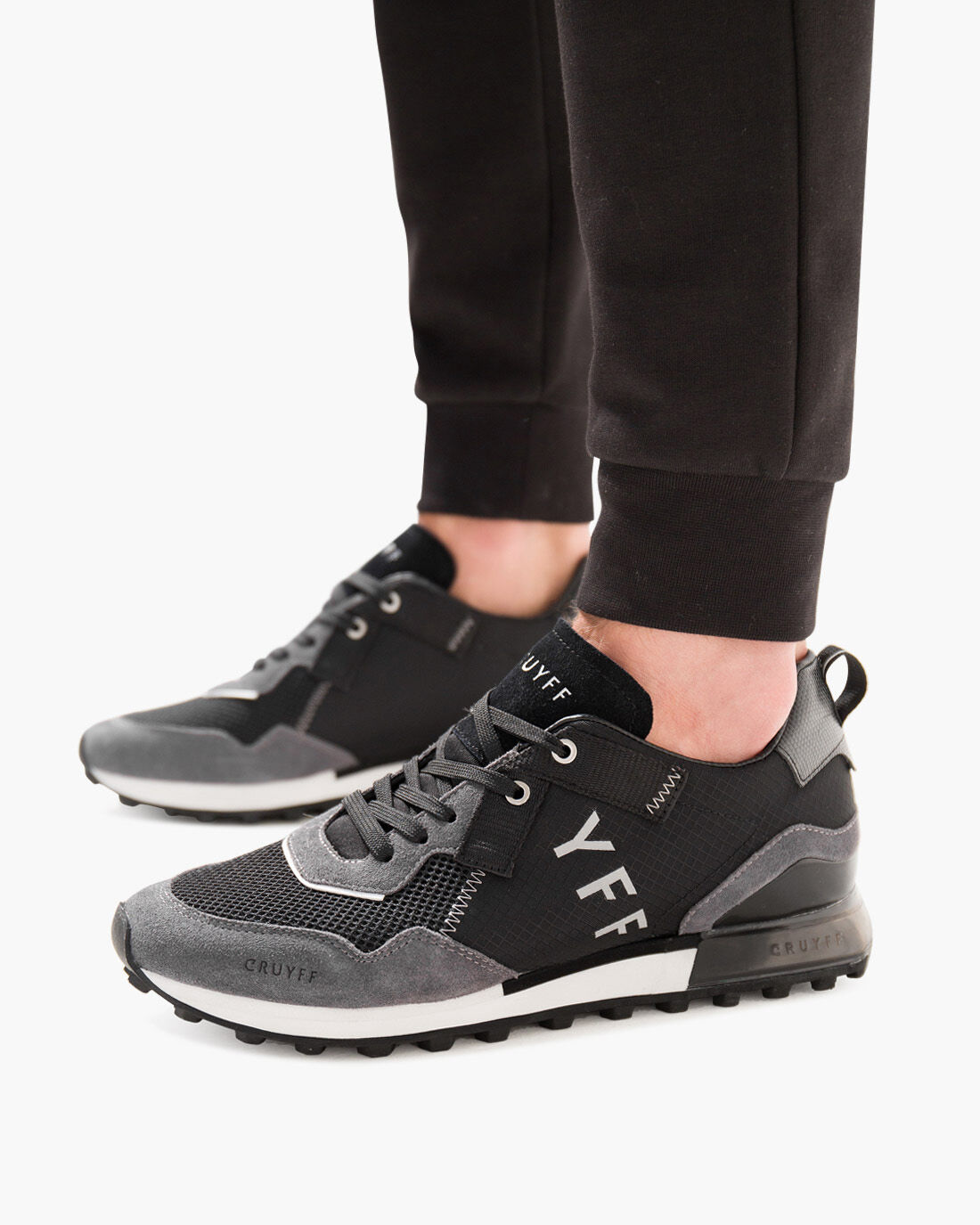 Cruyff superbia clearance