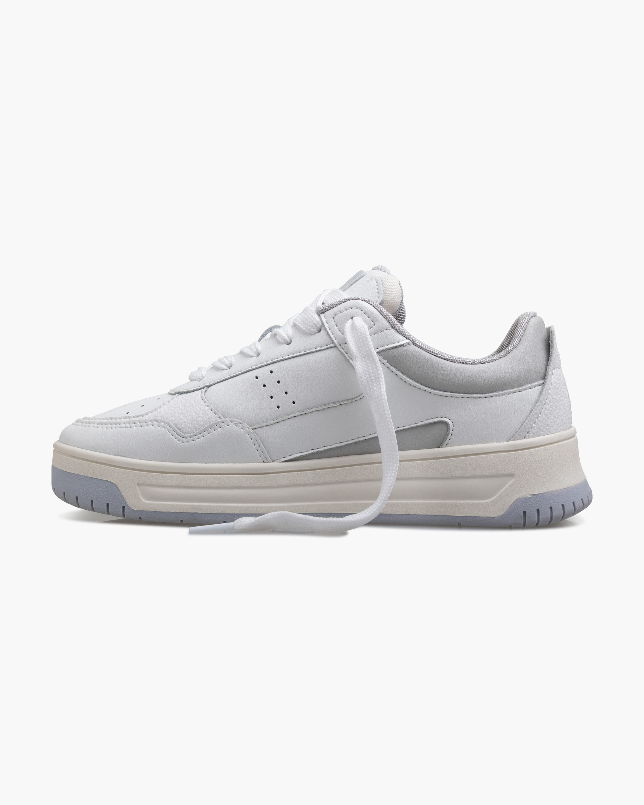 Skater trainers v2 on sale