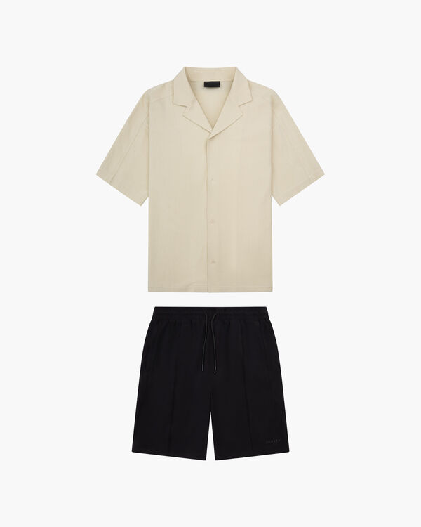 Assist Shirt & Short