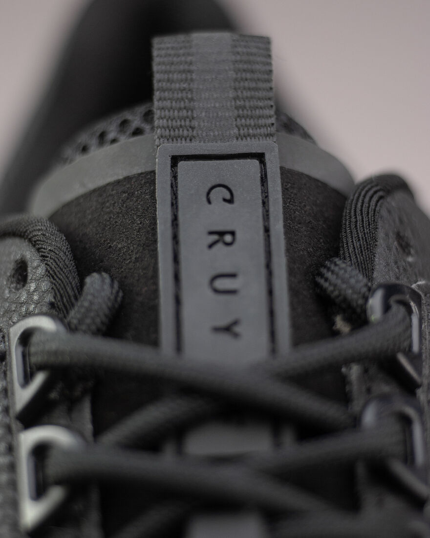 Ambruzzia, Black, hi-res