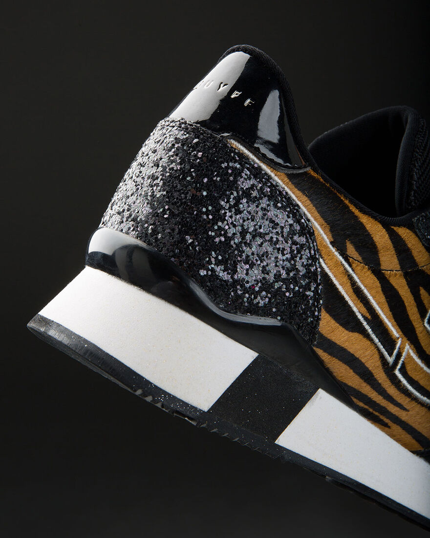 Parkrunner - Black/ Zebra - Pony Hair/ Soft Grain, Black/Miscellaneous, hi-res