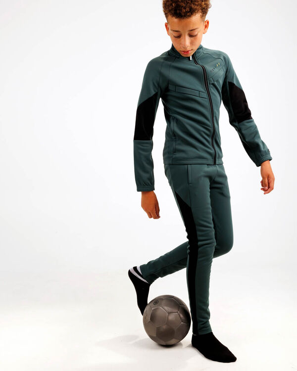 Lead Suit