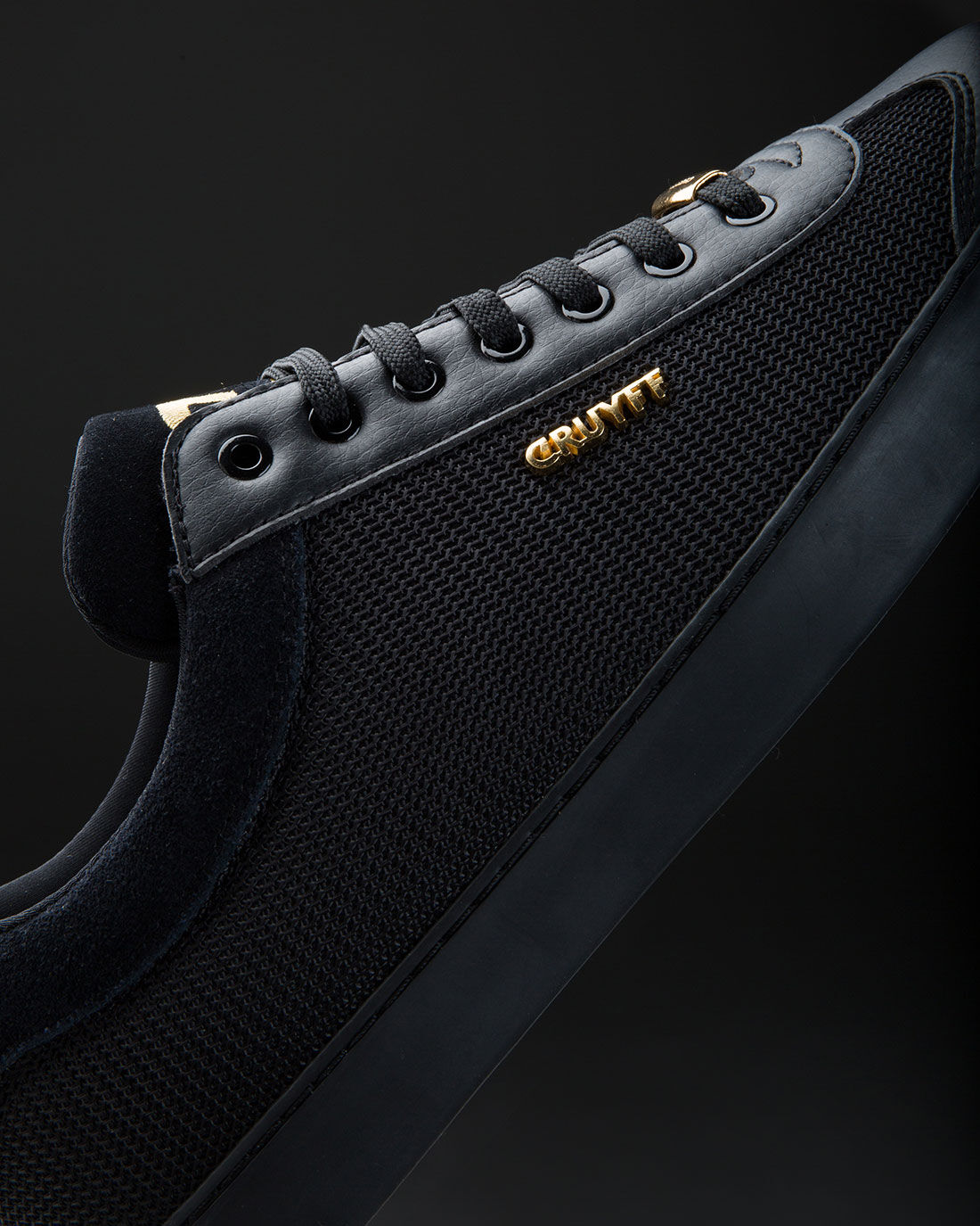 Cruyff santi clearance black