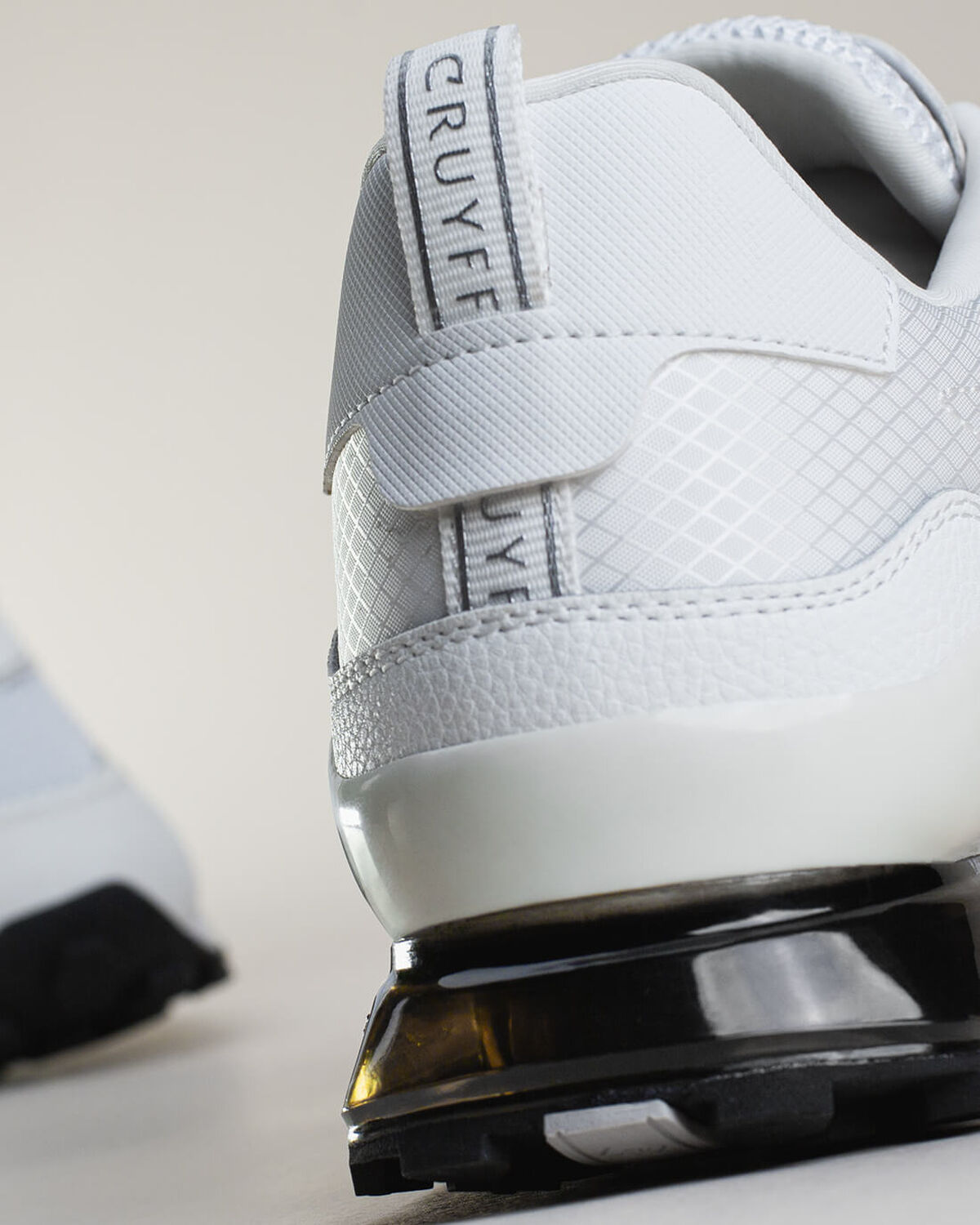 Superbia Hex-Tech, White, hi-res