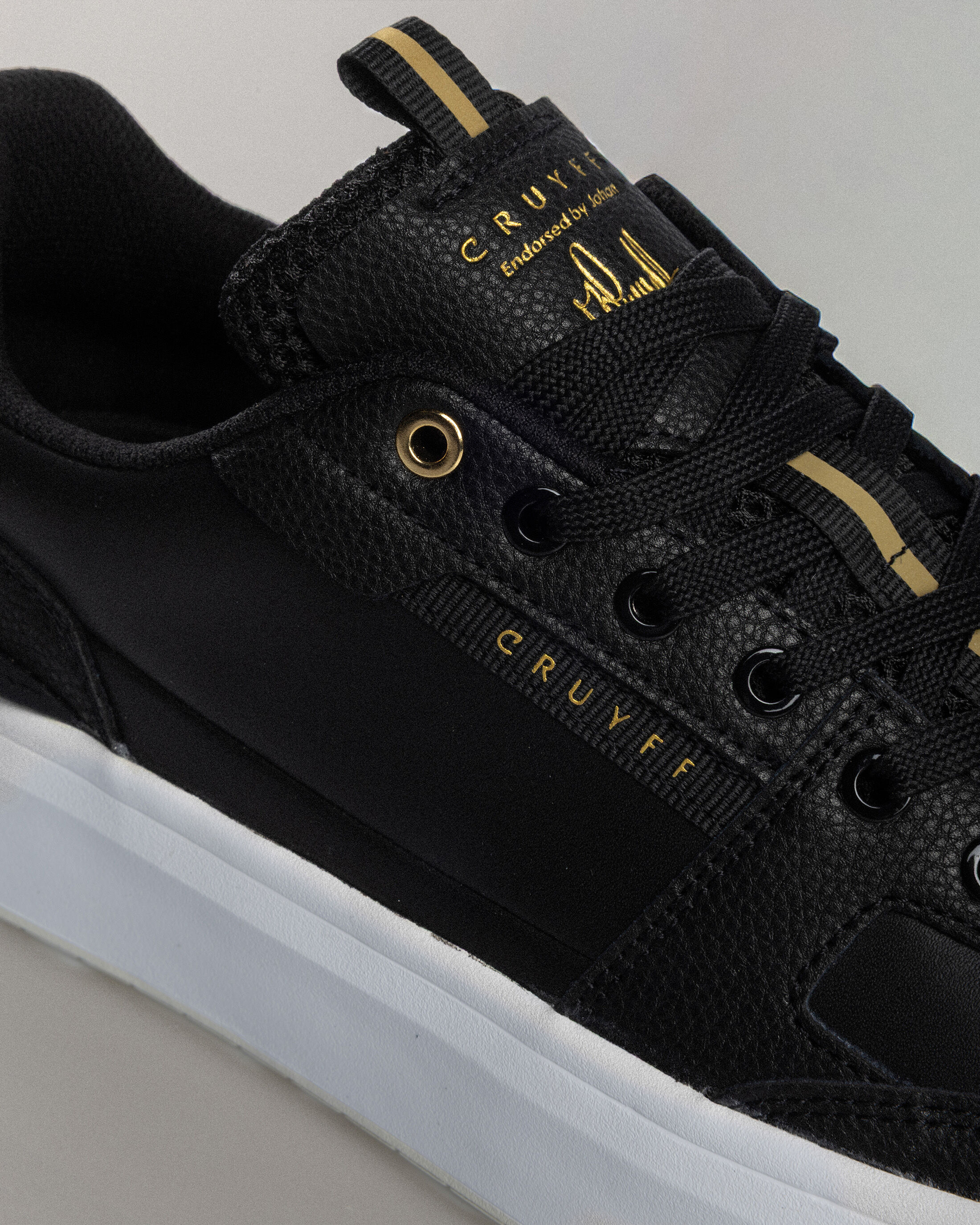【KAZUTAKA TOI】生豆　合計14kg Shop Endorsed Tennis | Official Cruyff Webshop