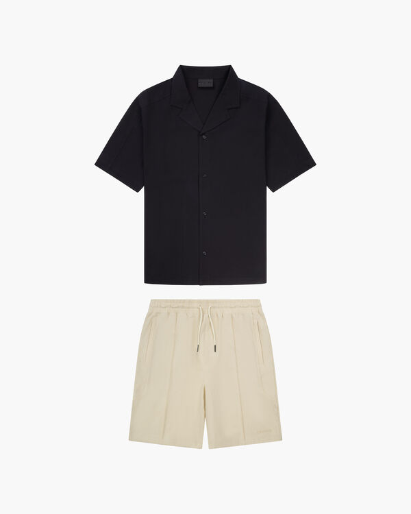 Assist Shirt & Short