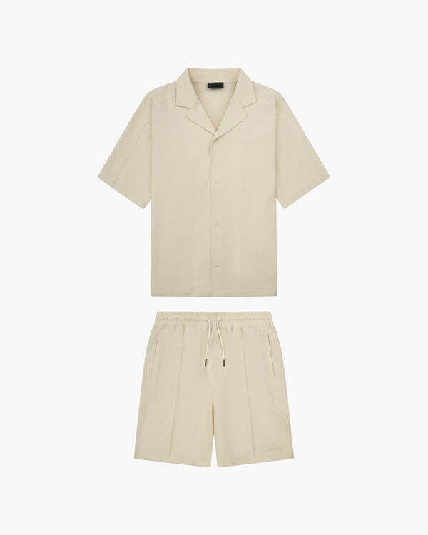 Assist Shirt & Short