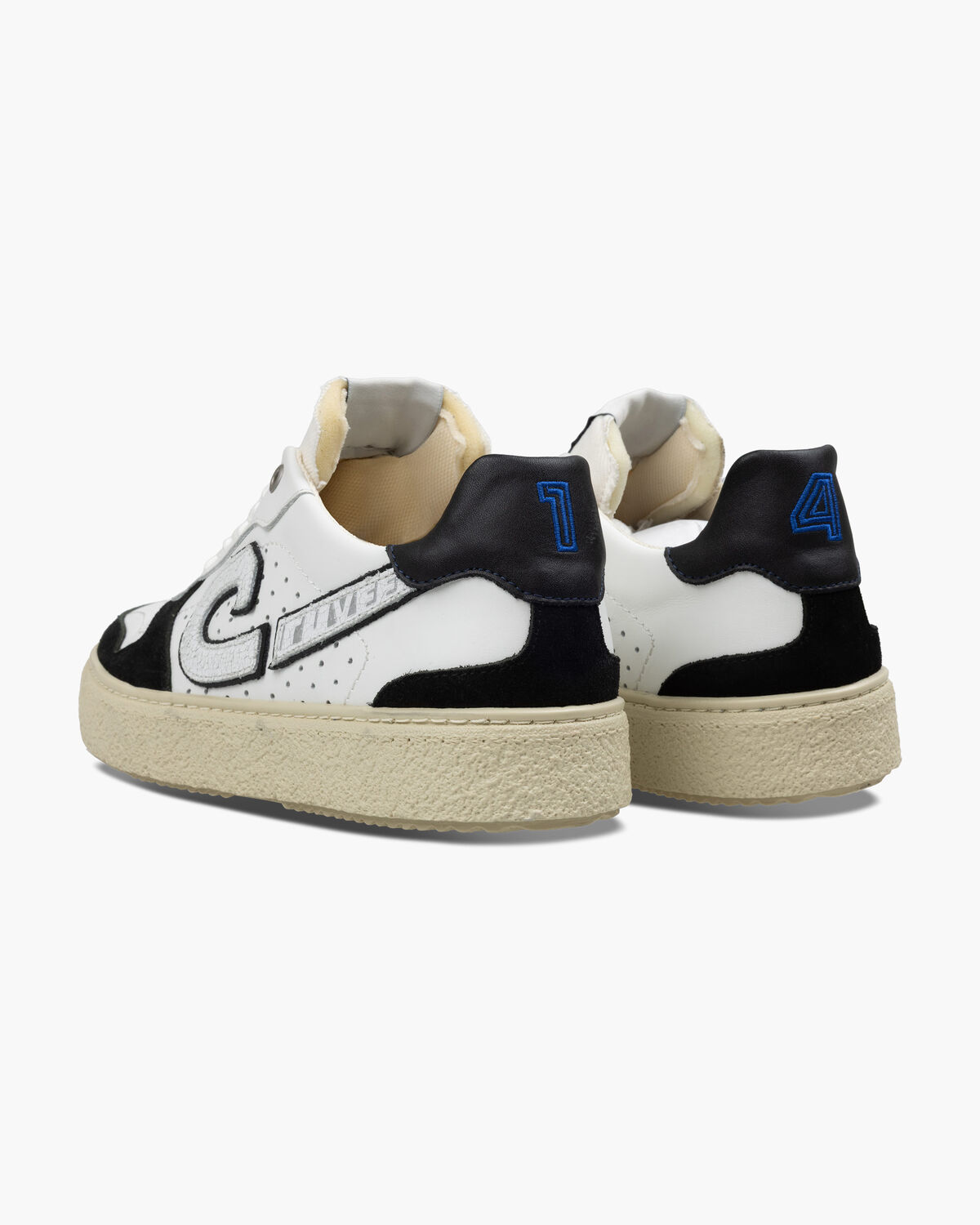 Slice, White/Black, hi-res