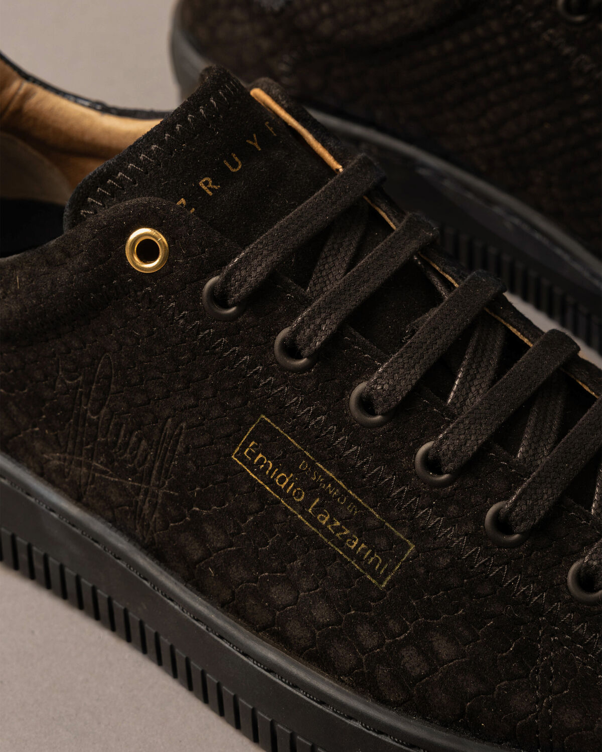 Joan, Dark grey, hi-res