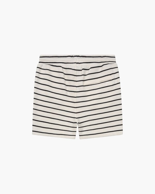Nova Shorts