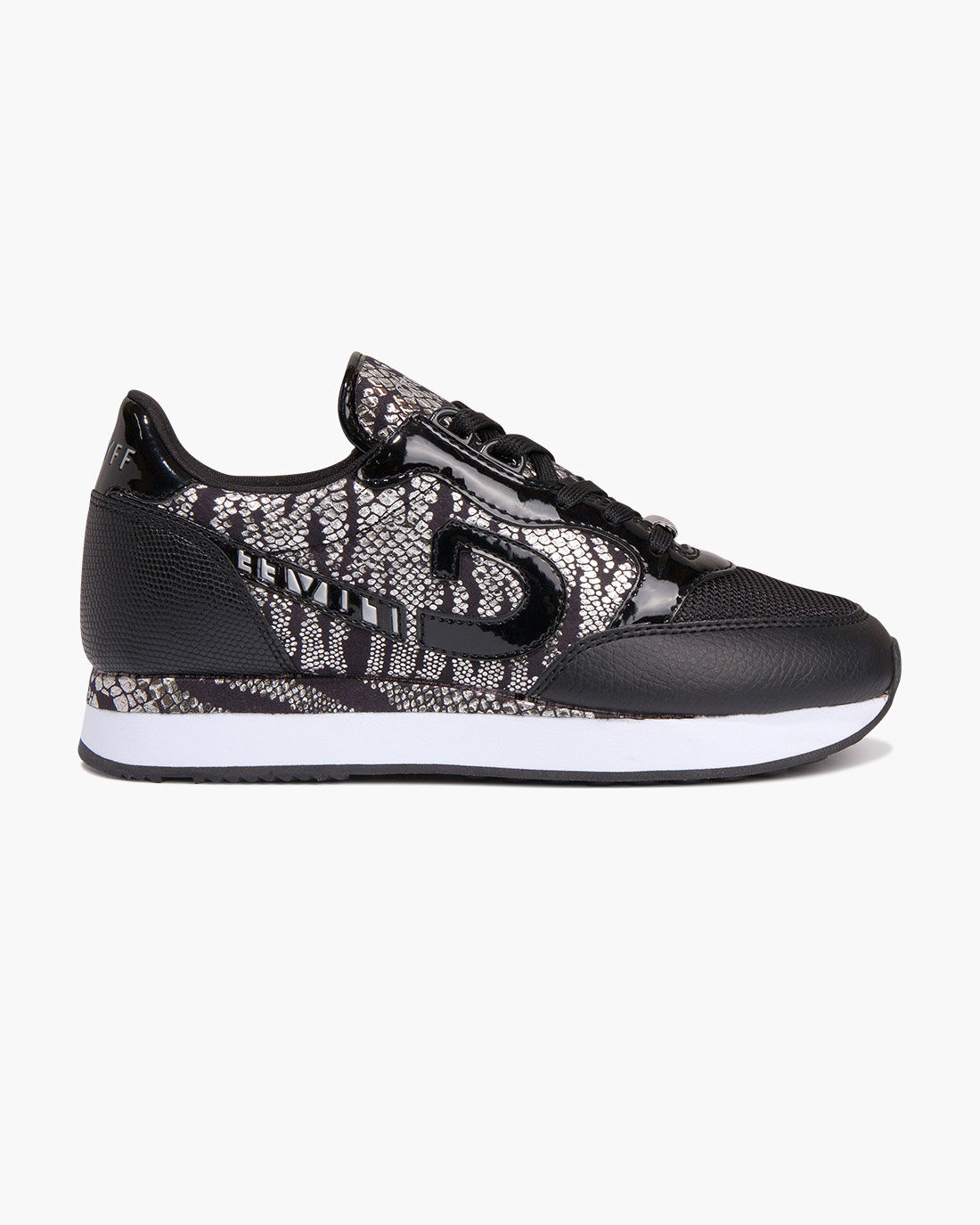 Shop Parkrunner Black Metal Stingray Tumbled Official Cruyff Webshop
