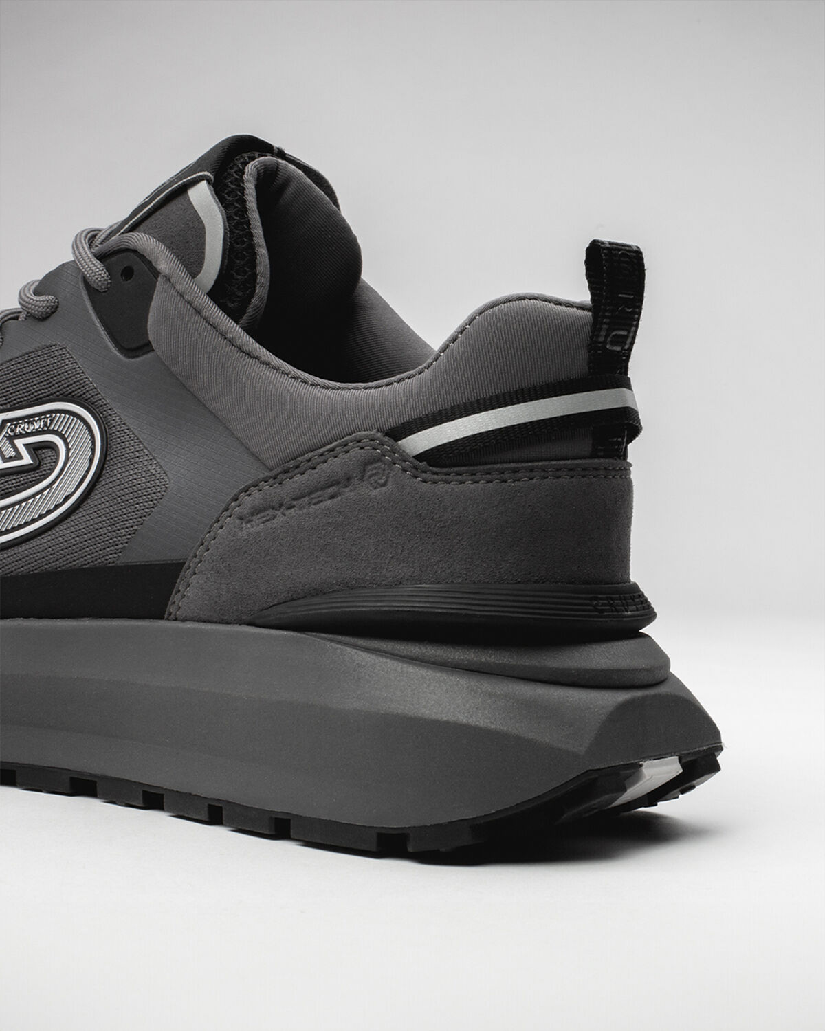 Fuzeknit, Grey/Black, hi-res