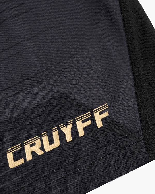 Huddle Shorts